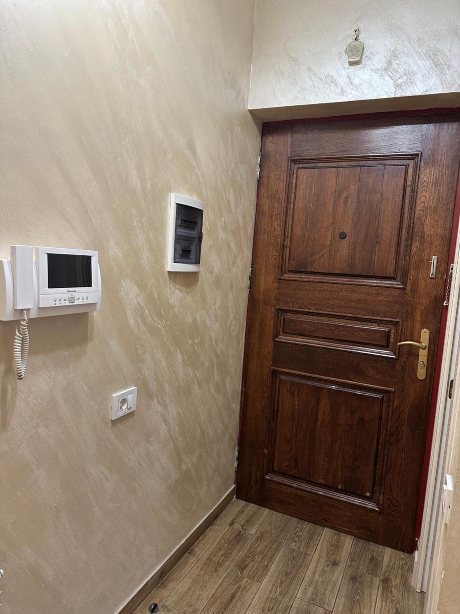 Comfortable Apartment In Center Єреван Екстер'єр фото