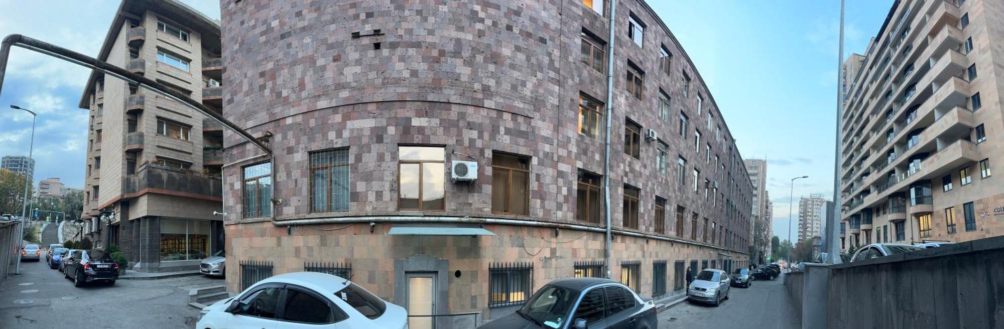 Comfortable Apartment In Center Єреван Екстер'єр фото