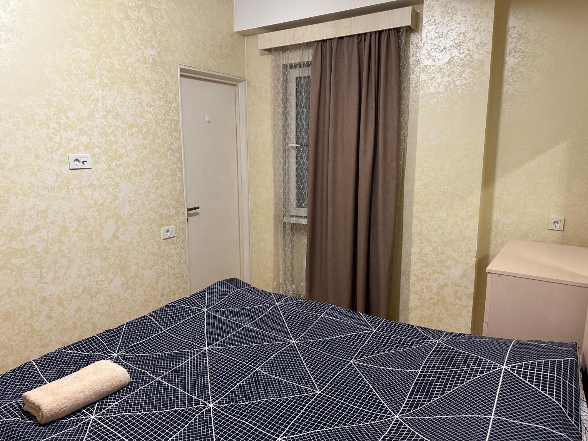 Comfortable Apartment In Center Єреван Екстер'єр фото
